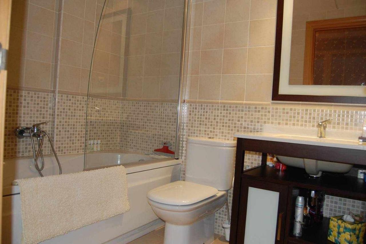 Casa Junto A La Playa Costa Dorada Villa Л'Ампола Екстериор снимка