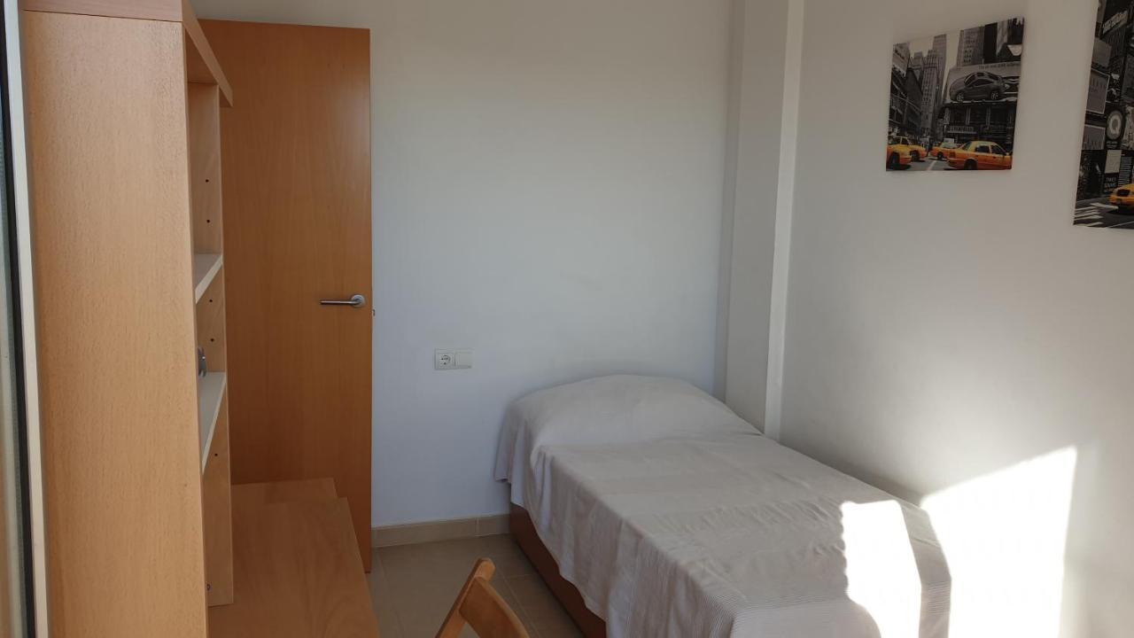 Casa Junto A La Playa Costa Dorada Villa Л'Ампола Екстериор снимка